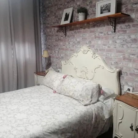 Casa Marina * 卡尔达斯·德·雷斯